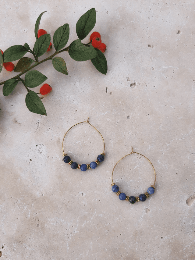 Boucles d&#039;oreilles dorés - Sodalite